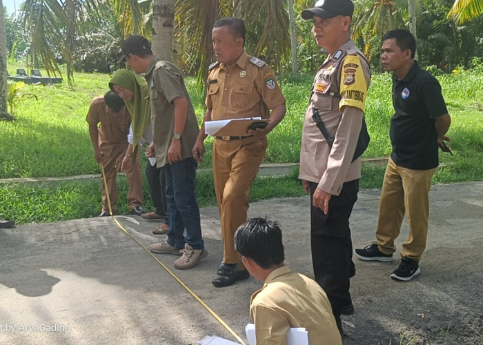  Tindaklanjuti Aduan Warga, Tim Kecamatan Cross Check Proyek Jalan Desa Karang Anyar