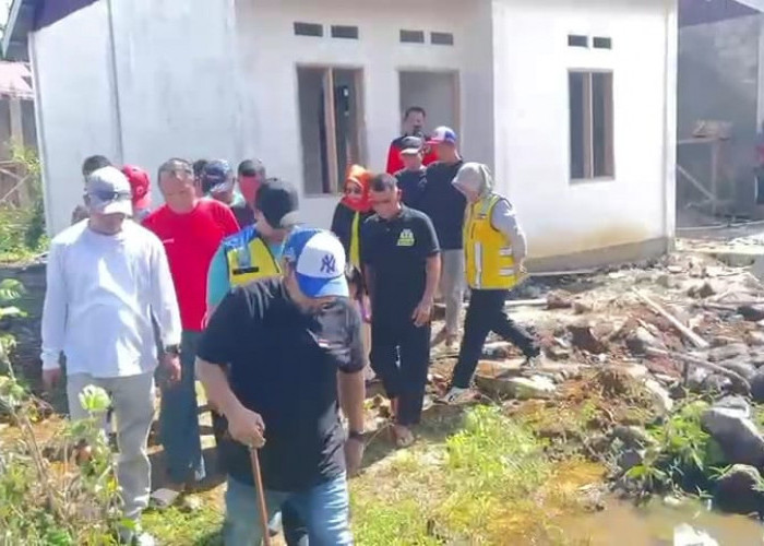 Gubernur Sidak Pembangunan Rumah Korban Gempa di Betungan, Ini Temuannya
