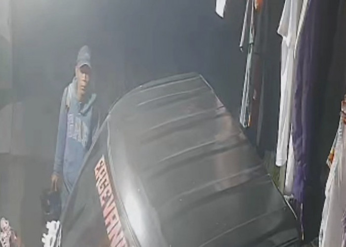 Musang Ranmor Terekam CCTV Gasak Motor Yamaha Aerox di Bumi Ayu Kota Bengkulu