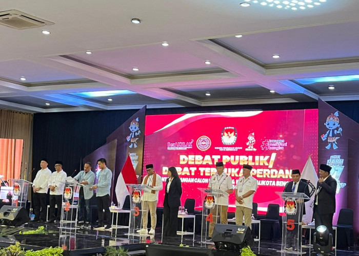 Debat Terbuka perdana antar Paslon Walikota dan Wakil Walikota Bengkulu, Sabtu malam (26/10)