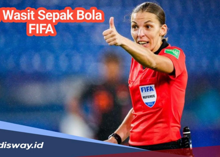 Penasaran Berapa Gaji Wasit Sepak Bola FIFA Sebagai Induk Organisasi Sepak Bola Internasional