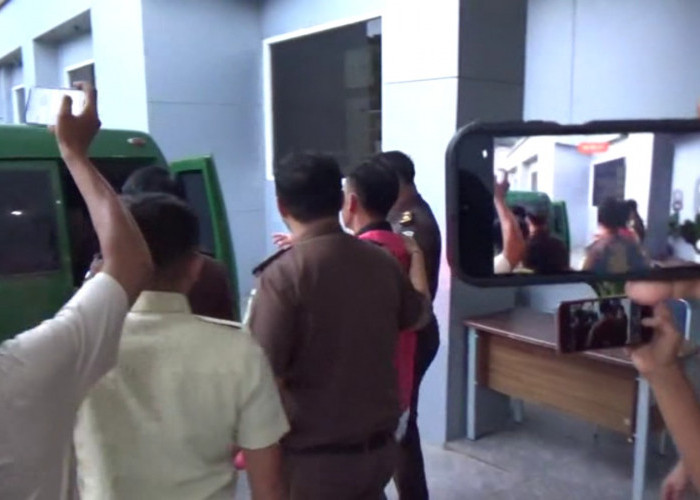 Resmi Jadi Tersangka, Kades di Kepahiang Tetap Terima Gaji Full 