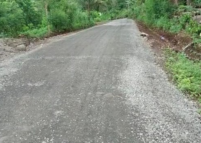 Pembangunan Jalan Kabupaten Benteng, Progres Hotmix dan Lapen Sudah 85 Persen