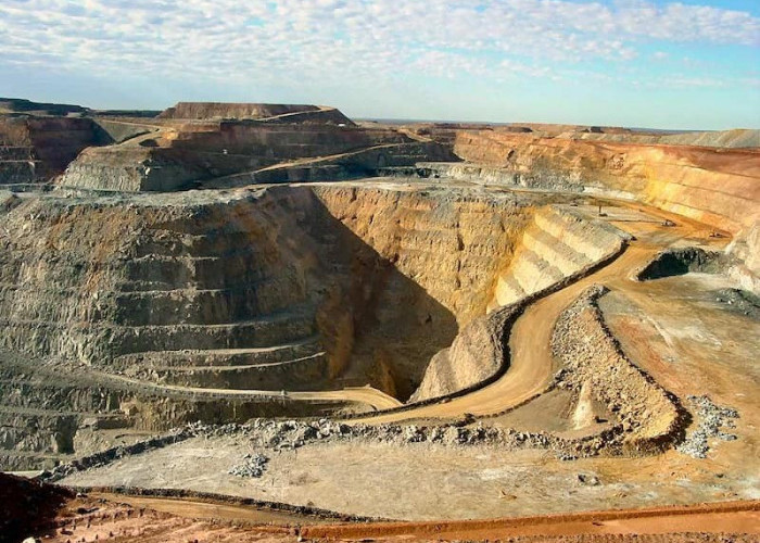 The World's Largest Gold Reserves Are Estimated to Reach Tens of Millions of Tons