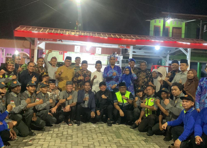 Walikota dan Sekjen Ombudsman Sapa Linmas Lingkar Timur, Ajak Semangat Jaga Masyarakat