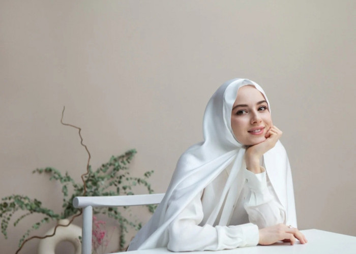 Muslimah, Begini Cara Memilih Kosmetik yang Halal dan Aman Digunakan