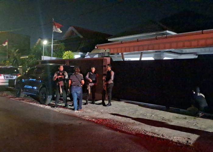 KPK RI Geledah Rumah Anggota DPRD Kota Bengkulu di Kelurahan Cempaka Permai