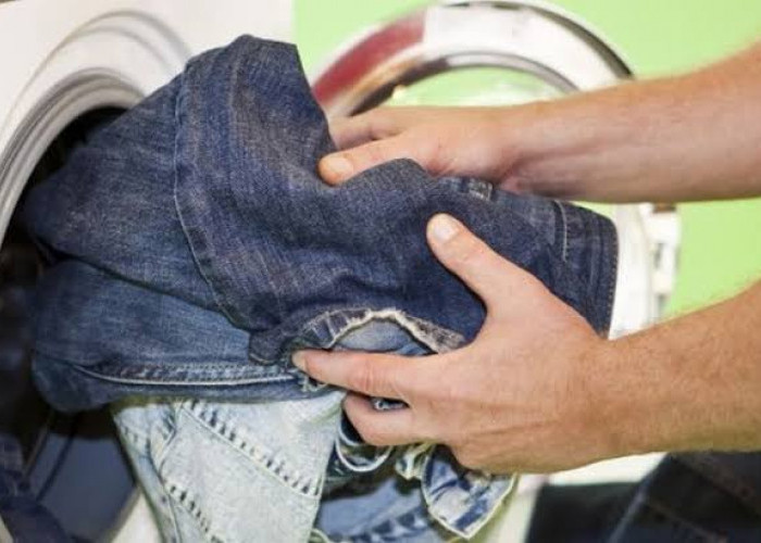 Warna Jeans Pudar Karena Sering Dicuci, Ini 7 Tips Mencuci Celana Jeans Agar Warna Tahan Lama