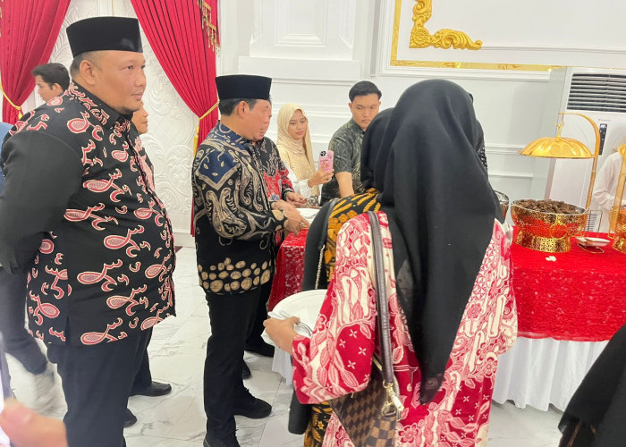 Walikota Jamu  Makan Malam Eksklusif untuk Jawara Ujian Tobo Kito, Pulangnya Bawa Laptop