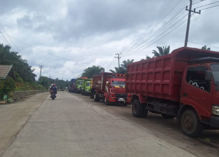 Jembatan Air Kotong Jebol, Jalan Raya Bengkulu-Lais Lumpuh Total 