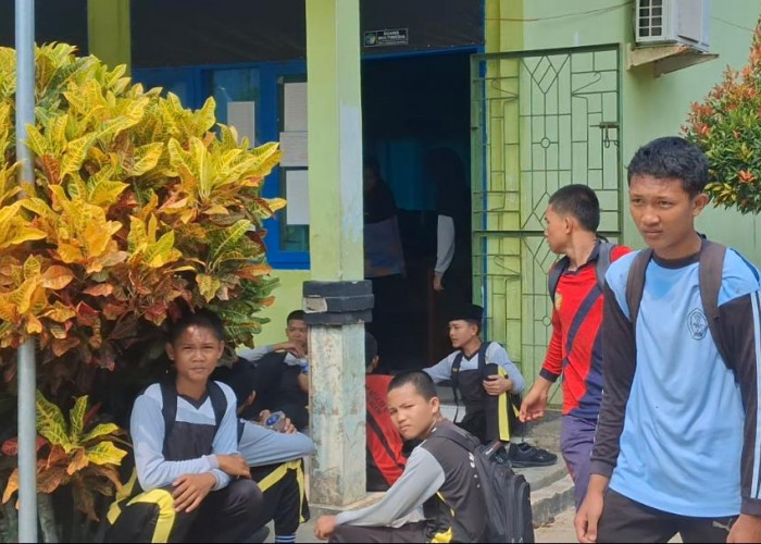 Pelajar SMPN 06 Bengkulu Selatan Tak Lagi Khawatir Ruang Belajar Ambruk