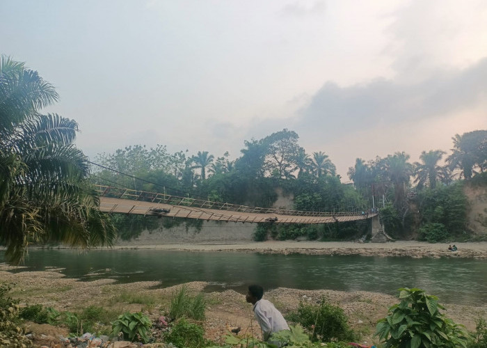 Jembatan Gantung di Seluma Nyaris Putus, 4 Petani Alami Luka-luka