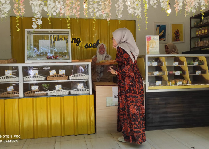 Berkat KUR BRI, Warung Soeka Sukses Kembangkan Usaha Jadi Bakery Favorit di Sumenep