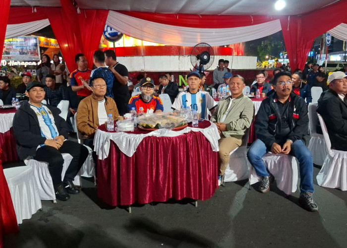 Gubernur, Wali Kota dan Forkopimda Nobar Final Piala Dunia 2026  di Simpang Lima Kota Bengkulu