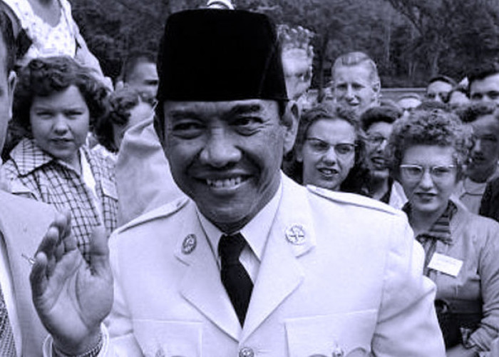 Kisah Cinta Presiden Soekarno, Rela Dibentak dan Diusir dari Rumah Demi Wanita Bule