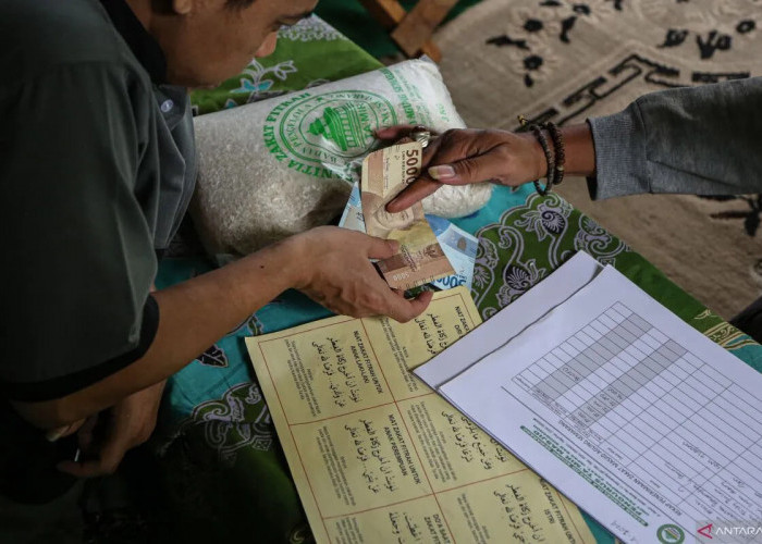Apakah Boleh Bayar Zakat Fitrah Sendiri tanpa Melalui Pengurus Masjid? Ini Ketentuan dan Hukumnya