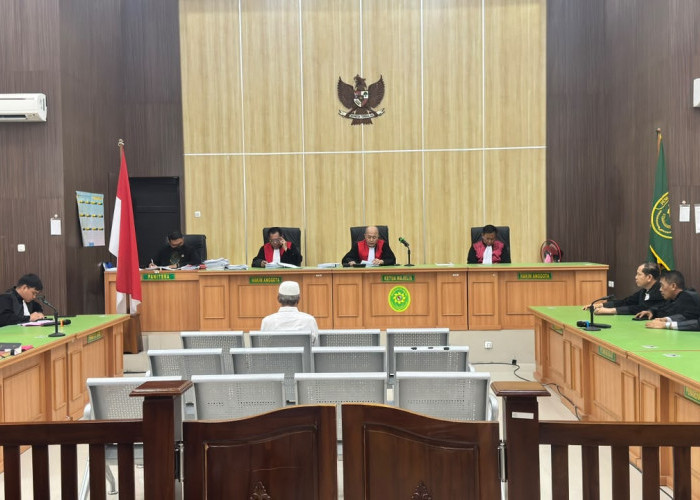 Korupsi Pembebasan Lahan, Mantan Bupati Seluma Divonis 6 Tahun Penjara dan Denda Rp10,6 Miliar