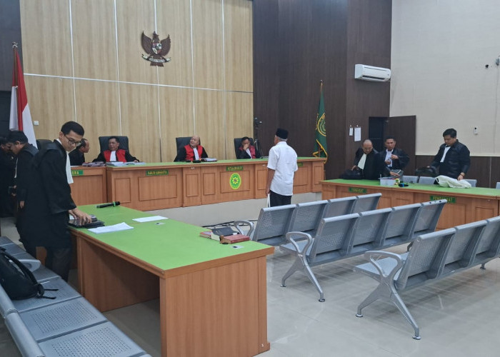 Eksepsi Tim Advokat Mantan Bupati Bengkulu Utara Imron Rosyadi, Klaim Dakwaan Cacat dan Batal Demi Hukum
