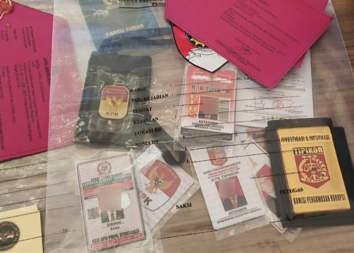Nyamar Jadi Pengacara dan Peras Kepala Sekolah, Mahasiswi dan Oknum LSM Asal Kota Bengkulu Ditangkap Polisi
