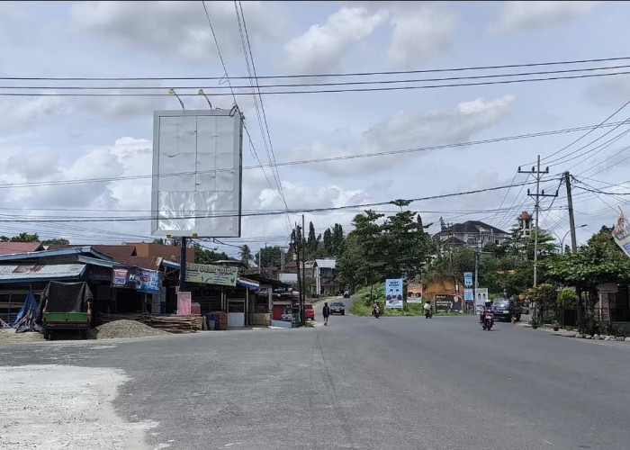 Lagi Dorong Motor Kehabisan Bensin, Warga Ratu Agung Dilempar Batu Hingga Patah Rahang dan Gigi