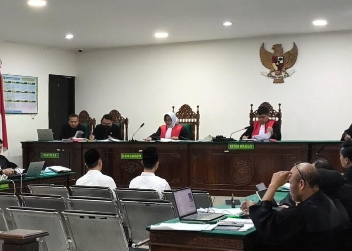 Pengakuan Bersalah Fikri Selaku Bupati Rejang Lebong Non Aktif dan Kadis PUPRPKP di Persidangan
