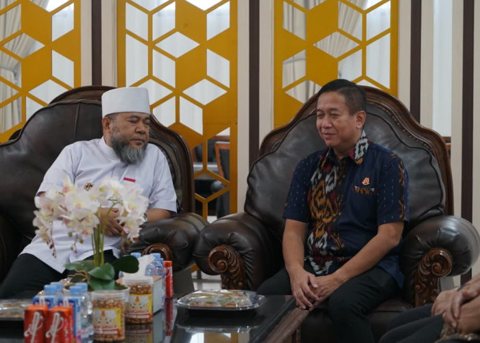 Perkuat Sinergi Kelembagaan, Kajati Bengkulu Kunjungi Gubernur Helmi Hasan
