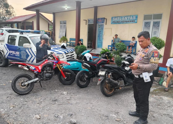 Terjaring Balap Liar di Komplek Perkantoran, 7 Unit Motor Dikandangkan Satlantas Polres Kepahiang