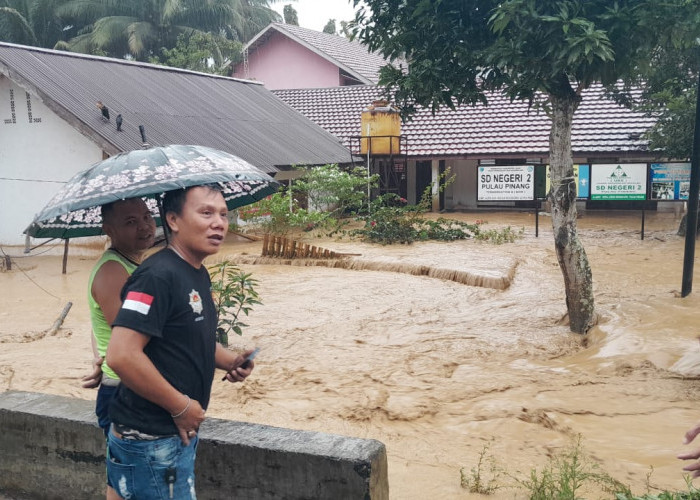 Ratusan Rumah di Lahat Diterjang Banjir Bandang