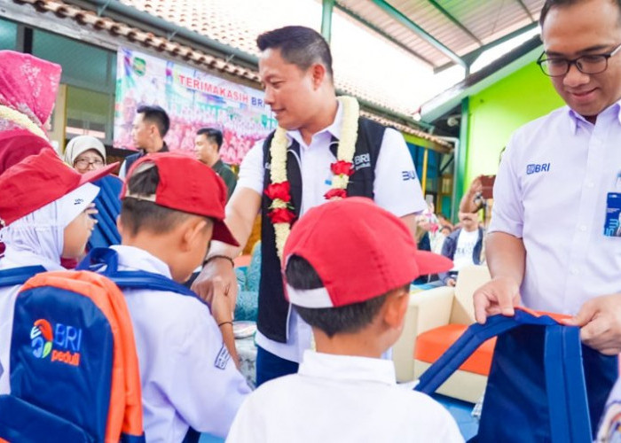 Program BRI Peduli Pendidikan, Mulai Beasiswa, Pembangunan Sekolah dan Fasilitas Pendidikan 