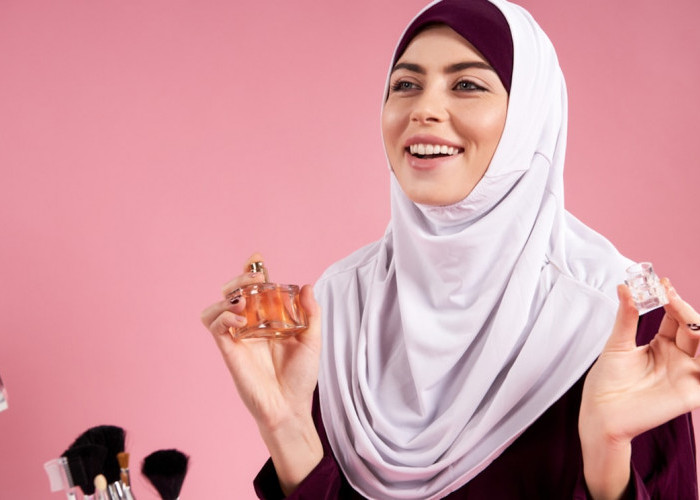 Pastikan hanya Menggunakan yang Halal, Berikut Rekomendasi Parfum dan Lipstick Halal