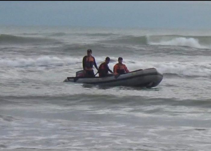 Belqis Pelajar SMPN 1 Belum Ditemukan, Tim SAR Gabungan Perluas Area Pencairan di Pantai Badri Mukomuko