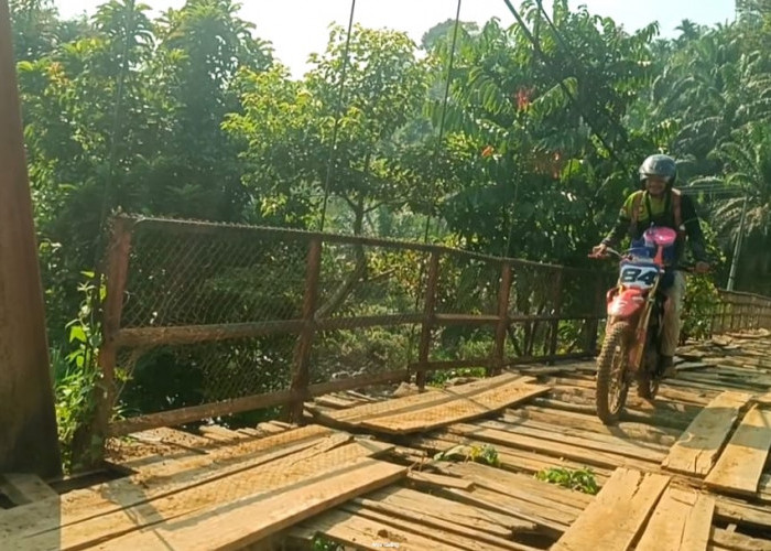 Jembatan Gantung Rusak, Kades Sinar Pagi di Seluma Usulkan Masuk Program Jembatan Garuda 