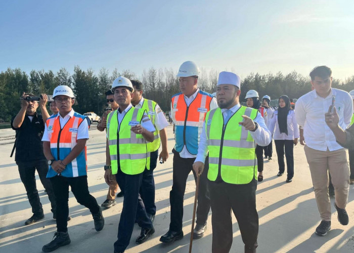 Tagih Janji Pelindo, Gubernur Bengkulu Helmi Cek Alur Pelabuhan Pulau Baai