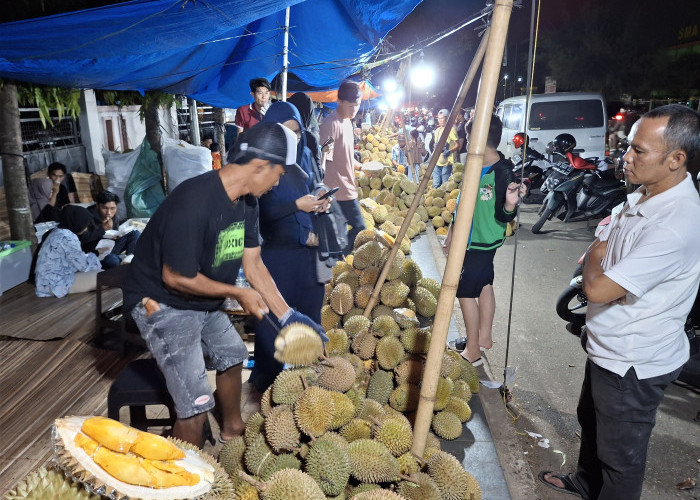 Gak Cuma Bakar Jagung, Tunggu Malam Pergantian Tahun dengan Nikmati Raja Buah Ini juga Mantap!