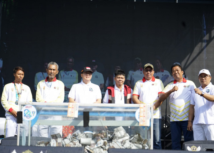 Raih Medali di Porwarnas Kalsel, 4 Jurnalis Bengkulu Terima Penghargaan dari Gubernur Rohidin Mersyah