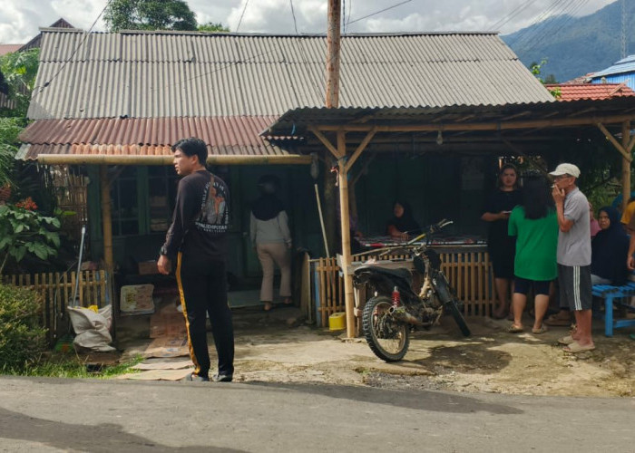 Bocah 9 Tahun Diserang Pakai Senjata Tajam di Teras Rumah