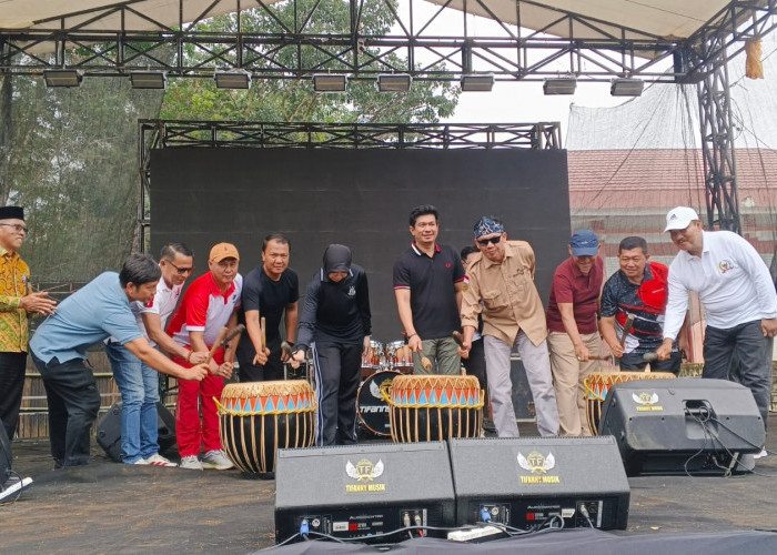 Buka Rafflesia Kemumu Festival, Bupati Targetkan Bengkulu Utara Tembus Karisma Event Nusantara