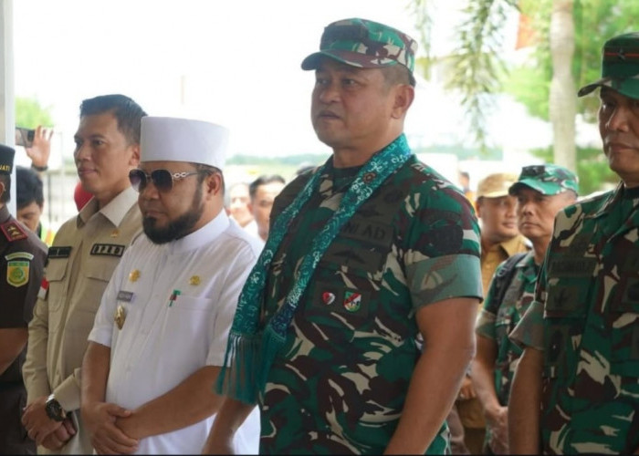  Kasad Jenderal TNI Maruli Simanjuntak ke Bengkulu, Pantau Program Strategis dan Beri Arahan ke Prajurit