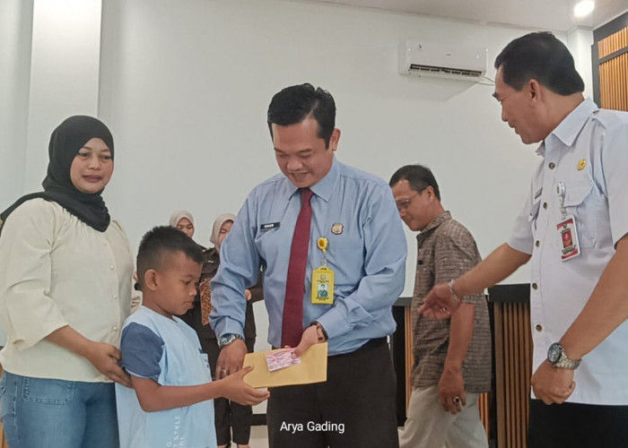 Lewat Program Amartha, Kejari Seluma Gandeng Dukcapil dan Dinsos Beri Kepastian Hukum Anak Terlantar