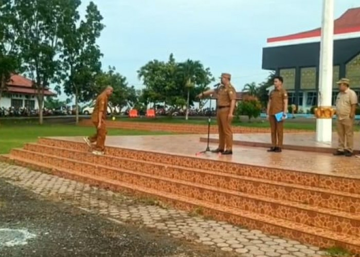 Bupati Seluma Marah Besar, Ada ASN Ketahuan Merokok saat Apel Akbar, Langsung Kena SP 1