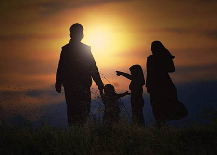 Apakah di Akhirat Kita Bisa Berkumpul Lagi dengan Keluarga Tercinta? Ini Penjelasan Islam