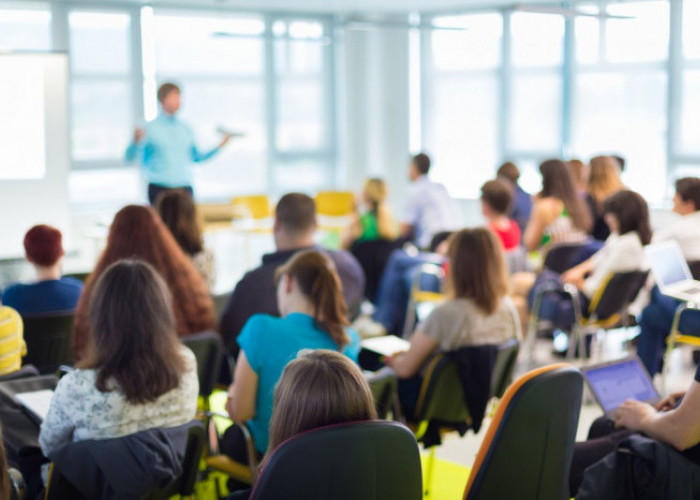 Calon Mahasiswa, Ini Daftar Jurusan Kuliah yang Sepi Peminat tapi Punya Peluang Kerja Menjanjikan