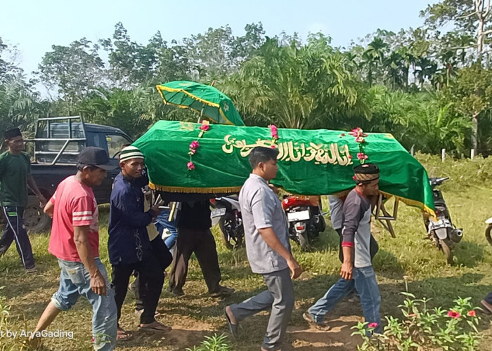 Mau Karaokean, Warga Sidoluhur Kesetrum dan Meninggal Dunia