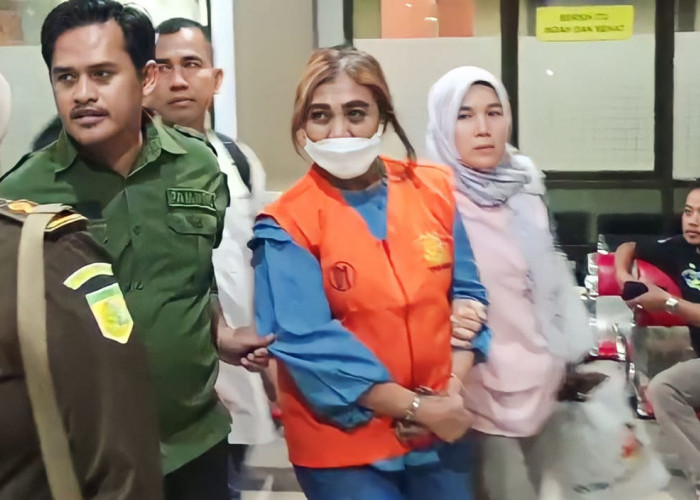 Tiba Di Kejati, RF Bantah Disebut Watimpres dan Bukan Pula Karyawan BUMN