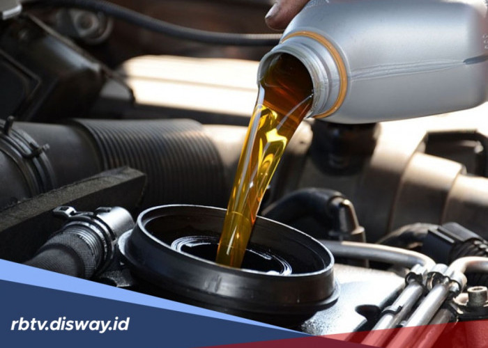 3 Panduan Memilih Oli Mesin Terbaik untuk Mobil Bensin di Atas 5 Tahun