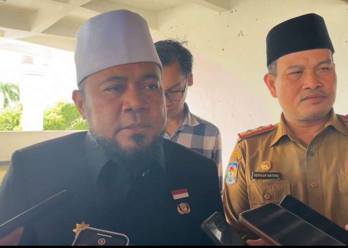 Gubernur Helmi Hasan Hadiri Rapat Paripurna, Teuku Diusulkan jadi Waka I DPRD Provinsi Bengkulu