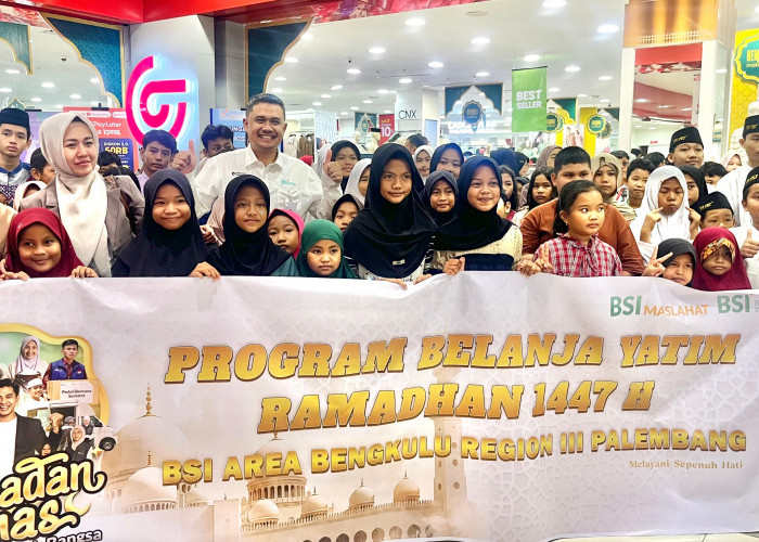 BSI Sahabat Finansial, Spiritual dan Sosial Ajak 97 Anak Yatim Piatu Belanja Baju Lebaran di Mall