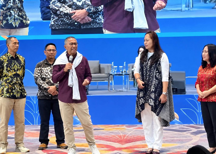 Dahlan Iskan Jadi Narsum Bank Indonesia di Sulut, Soroti Pentingnya Layanan Direct Call di Pelabuhan Bitung