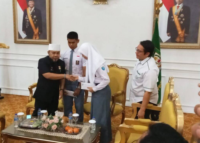 Gubernur Helmi Hasan Bangga Pelajar Bengkulu Terpilih jadi Paskibraka Nasional