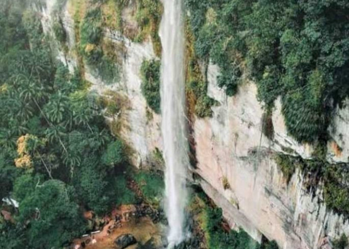 2 dari Bengkulu, Ini 7 Air Terjun Tertinggi di Sumatera, Jarak 50 Meter Sudah Basah